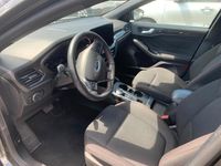 Usata Ford Focus ST-Line 119 CV (87 kW) 2022 Grigio Berlina