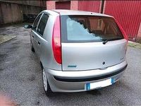 Usata Fiat Punto 86 CV (63 kW) 2002 Argento Utilitaria