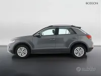 Usata VW T-Roc Life 150 CV (110 kW) 2024 Nero SUV