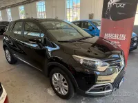 Usata Renault Captur 90 CV (66 kW) 2015 Nero SUV