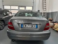 Usata Mercedes 200 Avantgarde 169 CV (124 kW) 2011 Grigio Berlina