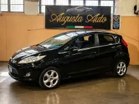 Usata Ford Fiesta Titanium 79 CV (58 kW) 2011 Nero Berlina