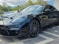 Usata Porsche Panamera 440 CV (323 kW) 2018 Nero Utilitaria