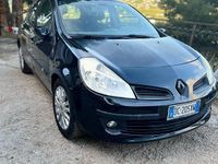 Usata Renault Clio II 85 CV (62 kW) 2006 Nero Berlina