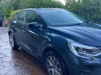 Usata Renault Captur Equilibre 101 CV (74 kW) 2023 Blu/azzurro SUV