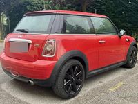 Begagnad Mini ONE 95 HK (69 kW) 2009 Röd Halvkombi