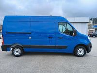 Usata Nissan Interstar 135 CV (99 kW) 2022 Blu Furgone