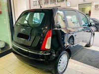 Usata Lancia Musa 77 CV (56 kW) 2012 Nero Monovolume