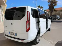 Käytetty Ford Tourneo 131 HP (96 kW) 2021 Valkoinen Tila-auto