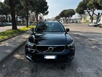 Usata Volvo XC40 Momentum 129 CV (94 kW) 2020 Nero SUV