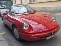 Usata Alfa Romeo Spider 106 CV (77 kW) 1993 Rosso Cabrio