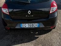 Usata Renault Clio III 75 CV (55 kW) 2011 Nero Berlina