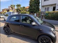 Begagnad Smart ForFour 61 HK (44 kW) 2019 Svart Halvkombi