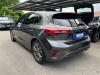 Usata Ford Focus ST-Line 116 CV (85 kW) 2024 Grigio Berlina