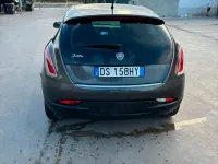 Usata Lancia Delta 120 CV (88 kW) 2008 Utilitaria
