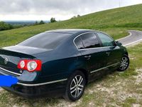 Usata VW Passat 105 CV (77 kW) 2008 Blu Berlina