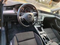 Usata VW Passat 120 CV (88 kW) 2016 Nero Station wagon