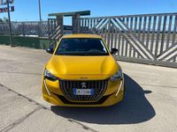 Usata Peugeot 208 Active 102 CV (75 kW) 2023 Giallo Utilitaria