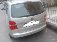 Usata VW Touran 140 CV (102 kW) 2005 Grigio Monovolume
