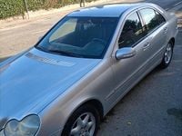 Usata Mercedes 180 2001 Grigio Berlina