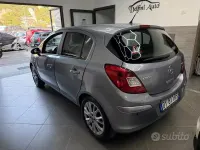Usata Opel Corsa Club 75 CV (55 kW) 2009 Grigio Utilitaria