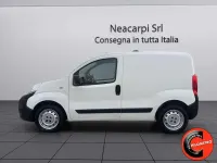 Usata Fiat Fiorino 77 CV (56 kW) 2018 Bianco pastello Monovolume