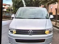Usata VW Caravelle 2010 Grigio Furgone