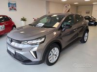Nuova Renault Captur Evolution 101 CV (74 kW) 2025 Grigio SUV