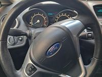 Usata Ford Fiesta 101 CV (74 kW) 2013 Blu/azzurro Utilitaria