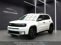 Nuova Fiat Grande Panda La Prima 110 CV (80 kW) 2025 Bianco Utilitaria