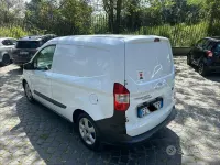 Usata Ford Transit Courier 76 CV (55 kW) 2015 Bianco Furgone