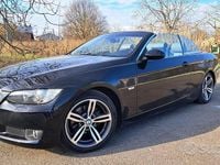 Usata BMW 320 Cabriolet Efficient Dynamics 177 CV (130 kW) 2008 Nero Cabrio