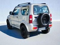 Usata Suzuki Jimny 84 CV (61 kW) 2005 Argento metallizzato SUV
