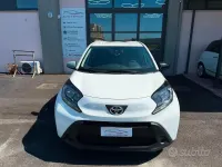 Usata Toyota Aygo X Lounge 72 CV (52 kW) 2022 Bianco SUV
