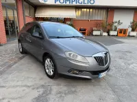 Usata Lancia Delta 120 CV (88 kW) 2010 Grigio Utilitaria