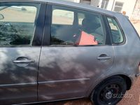 Usata VW Polo 45 CV (33 kW) 2005 Grigio Utilitaria