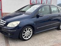 Usata Mercedes B180 108 CV (79 kW) 2006 Blu Monovolume