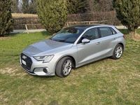Gebraucht Audi A3 Ambiente 110 PS (80 kW) 2021 Grau Limousine