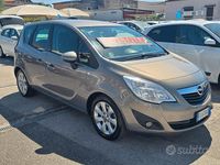 Usata Opel Meriva Cosmo 95 CV (69 kW) 2012 Marrone Monovolume
