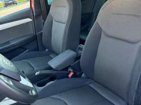 Usata Seat Arona Style 116 CV (85 kW) 2018 Rosso SUV