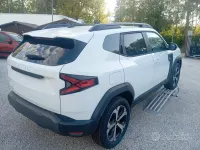 Nuova Dacia Duster Journey 122 CV (89 kW) 2026 Bianco Station wagon