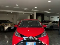 Usata Toyota Aygo Cool 69 CV (50 kW) 2016 Rosso Utilitaria