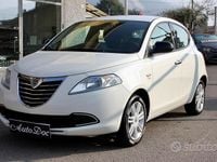 Usata Lancia Ypsilon Gold 69 CV (50 kW) 2015 Bianco Utilitaria