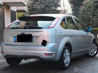 Usata Ford Focus 90 CV (66 kW) 2008 Grigio Berlina