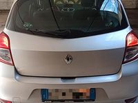 Usata Renault Clio II 54 CV (39 kW) 2011 Grigio Berlina