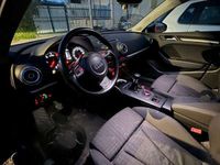 usata Audi A3 Sportback 1.6 tdi Ambiente