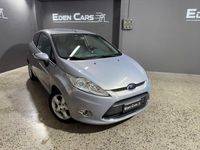 Usata Ford Fiesta Titanium 70 CV (51 kW) 2011 Viola Utilitaria