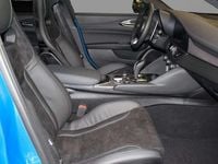 Nuova Alfa Romeo Giulia Quadrifoglio 519 CV (381 kW) 2026 Blu/azzurro Berlina