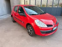Usata Renault Clio II 75 CV (55 kW) 2008 Rosso Berlina