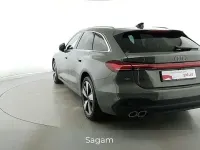 Usata Audi A5 S-Line 204 CV (150 kW) 2025 Grigio chronos metallizzato Station wagon
